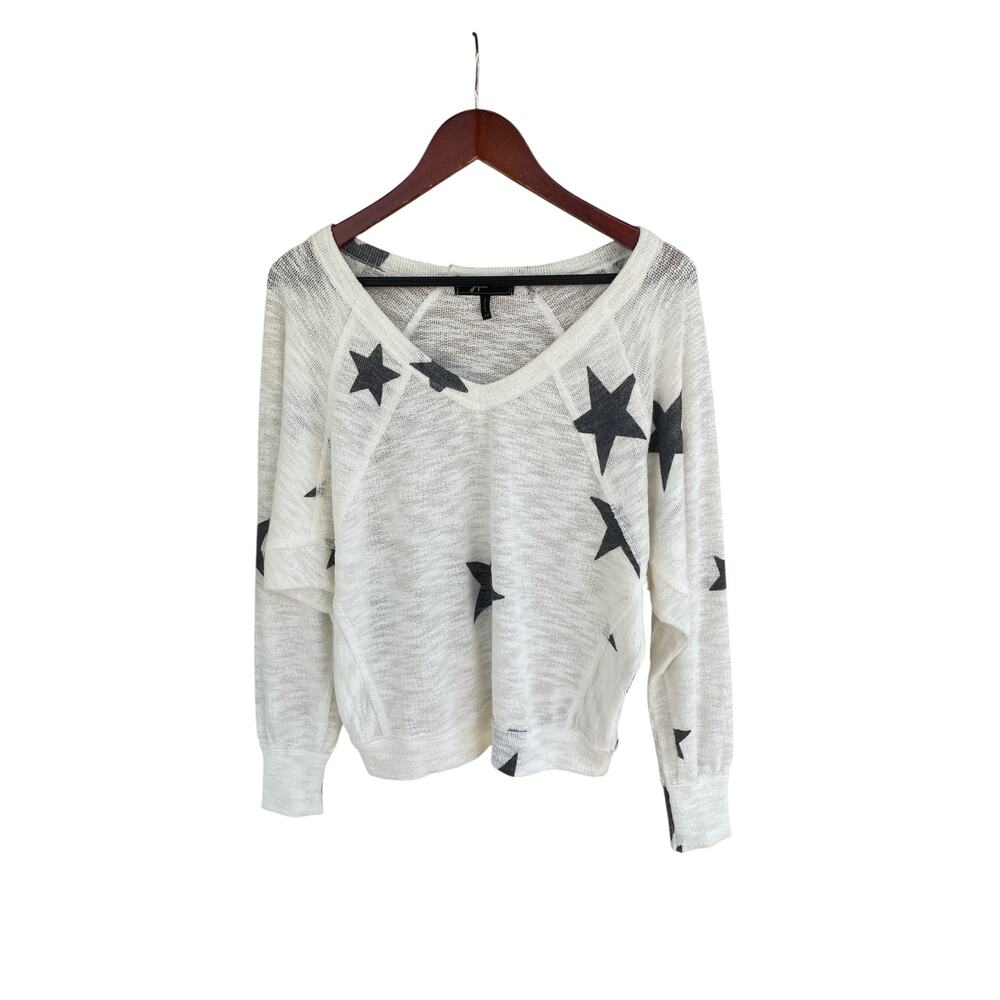 Jupee Sweater S/M Star Print Lightweight Knit White Made in USA Pullover V-Neck
